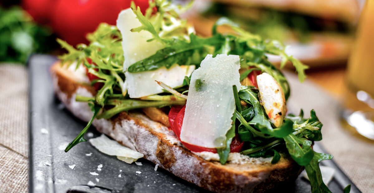 Grüner Mediterraner Sandwich